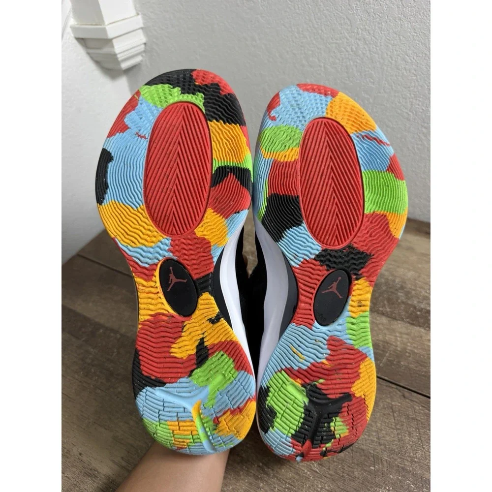 Jordan zoom separate
